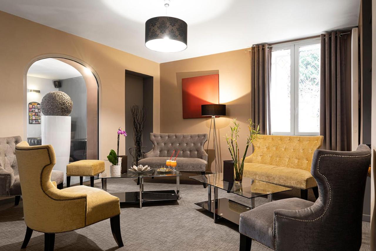 Logis Hôtel Les Pierres Dorées Ambérieux d'Azergues Exterior foto